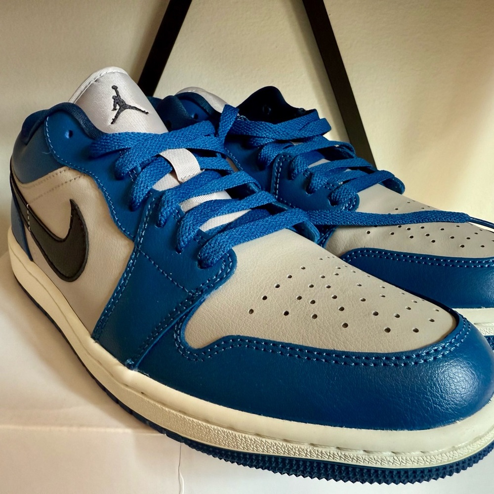 Nike Air Jordan 1 Low Blue